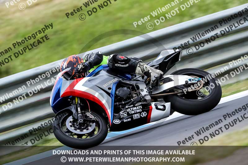 estoril;event digital images;motorbikes;no limits;peter wileman photography;portugal;trackday;trackday digital images